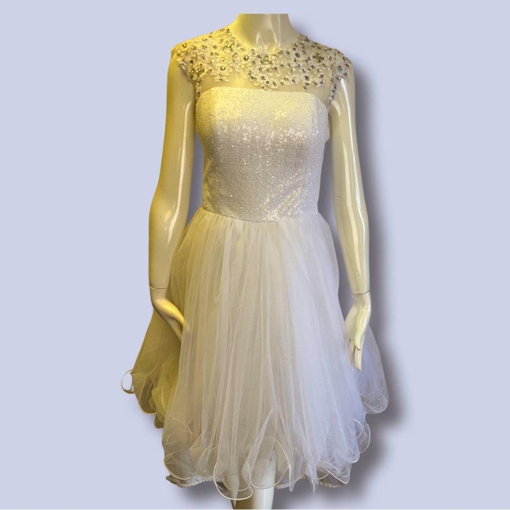 Stunning White Chiffon Rhinestones and Sequins Party Prom or Pageant Dress